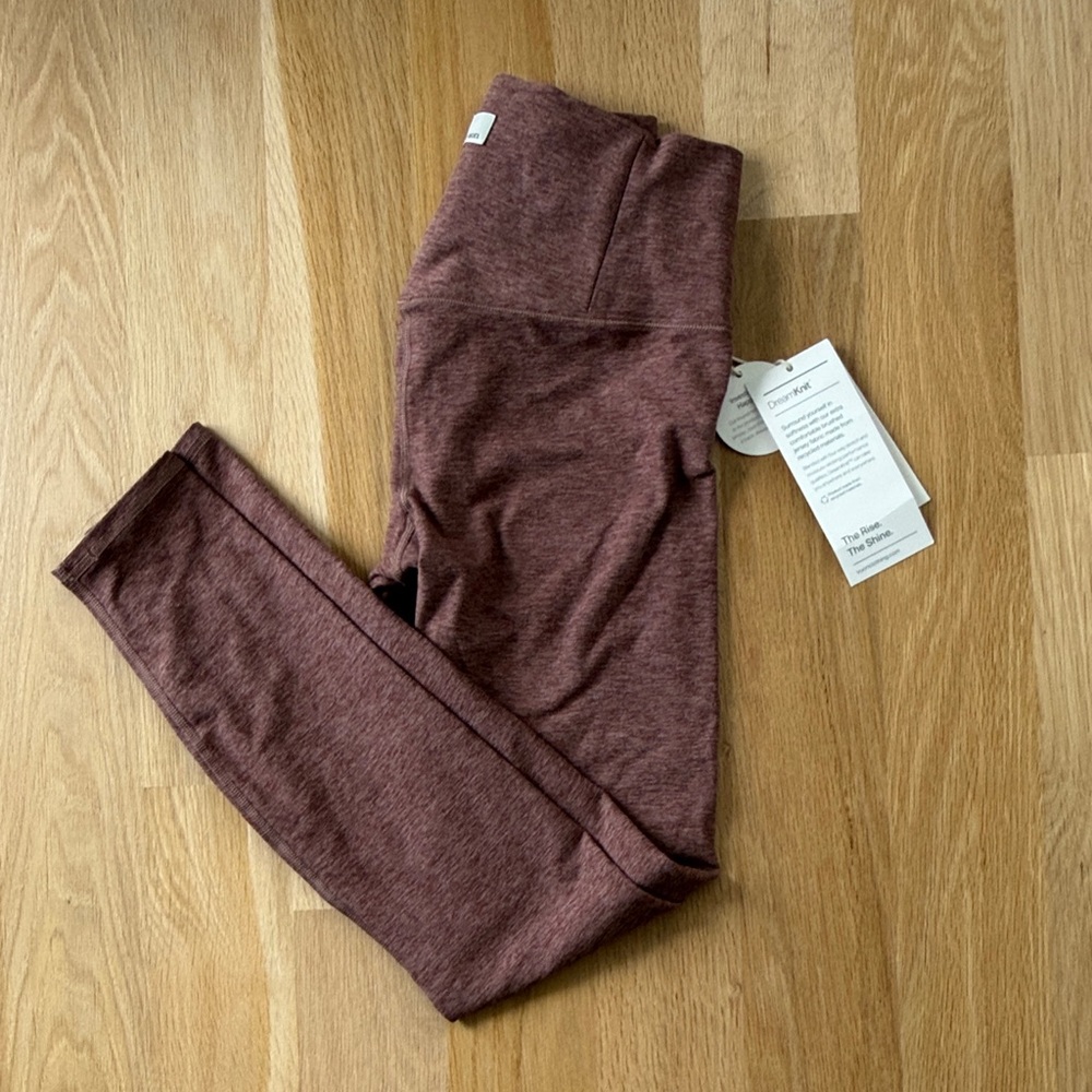 Vuori dream knit Leggings - Maroon Stretch Performance Bottoms